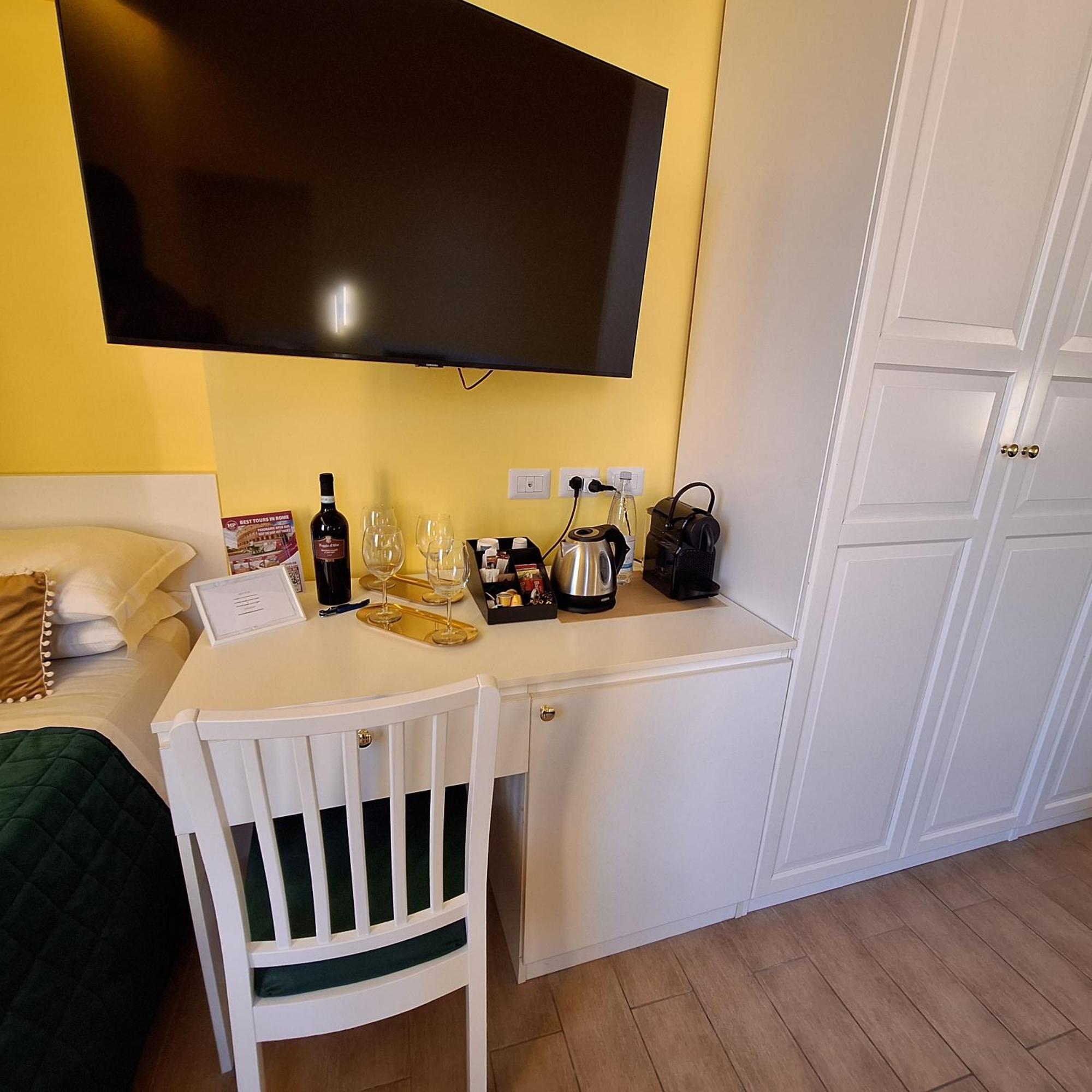 Residenze Serventi Longhi Rome Extérieur photo
