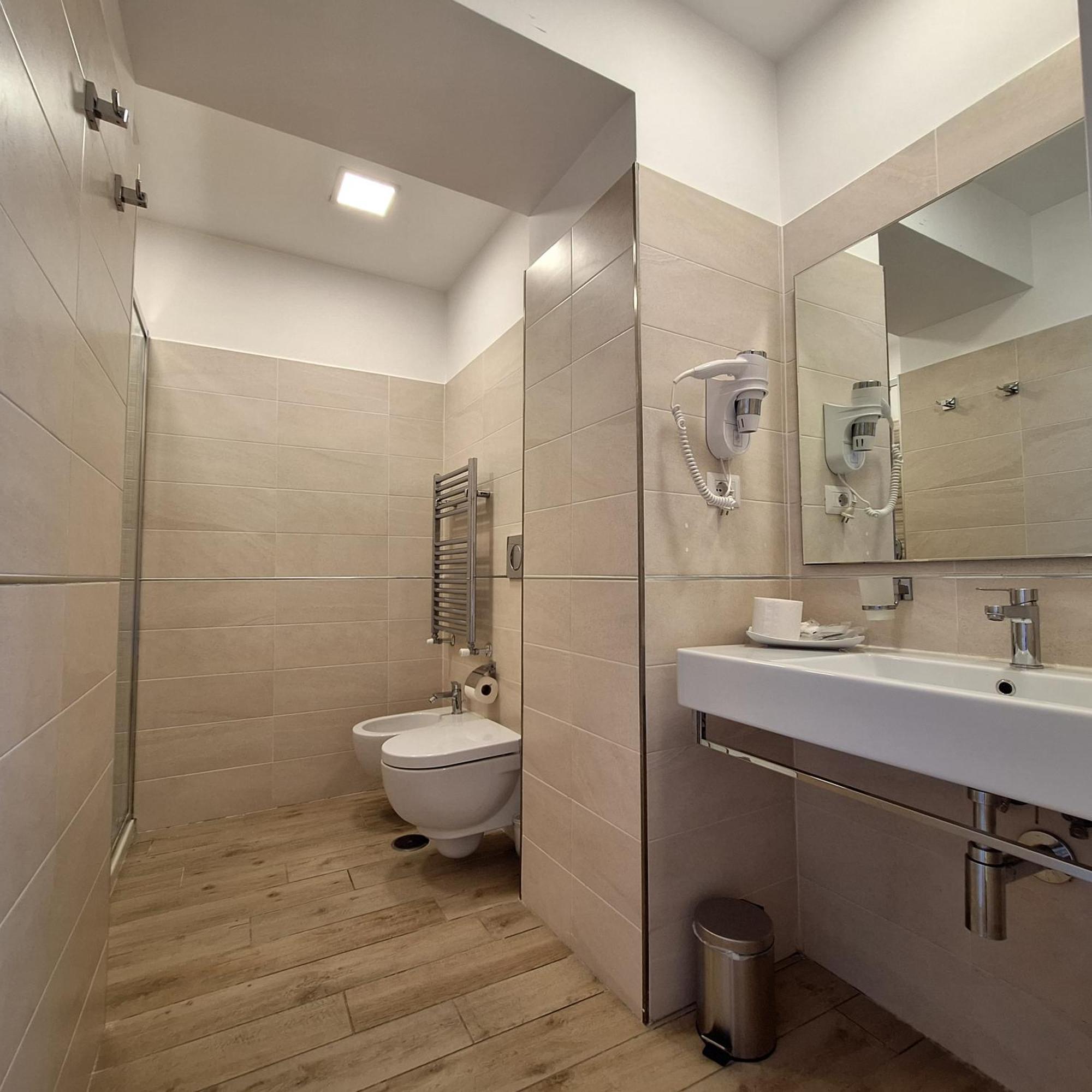 Residenze Serventi Longhi Rome Extérieur photo
