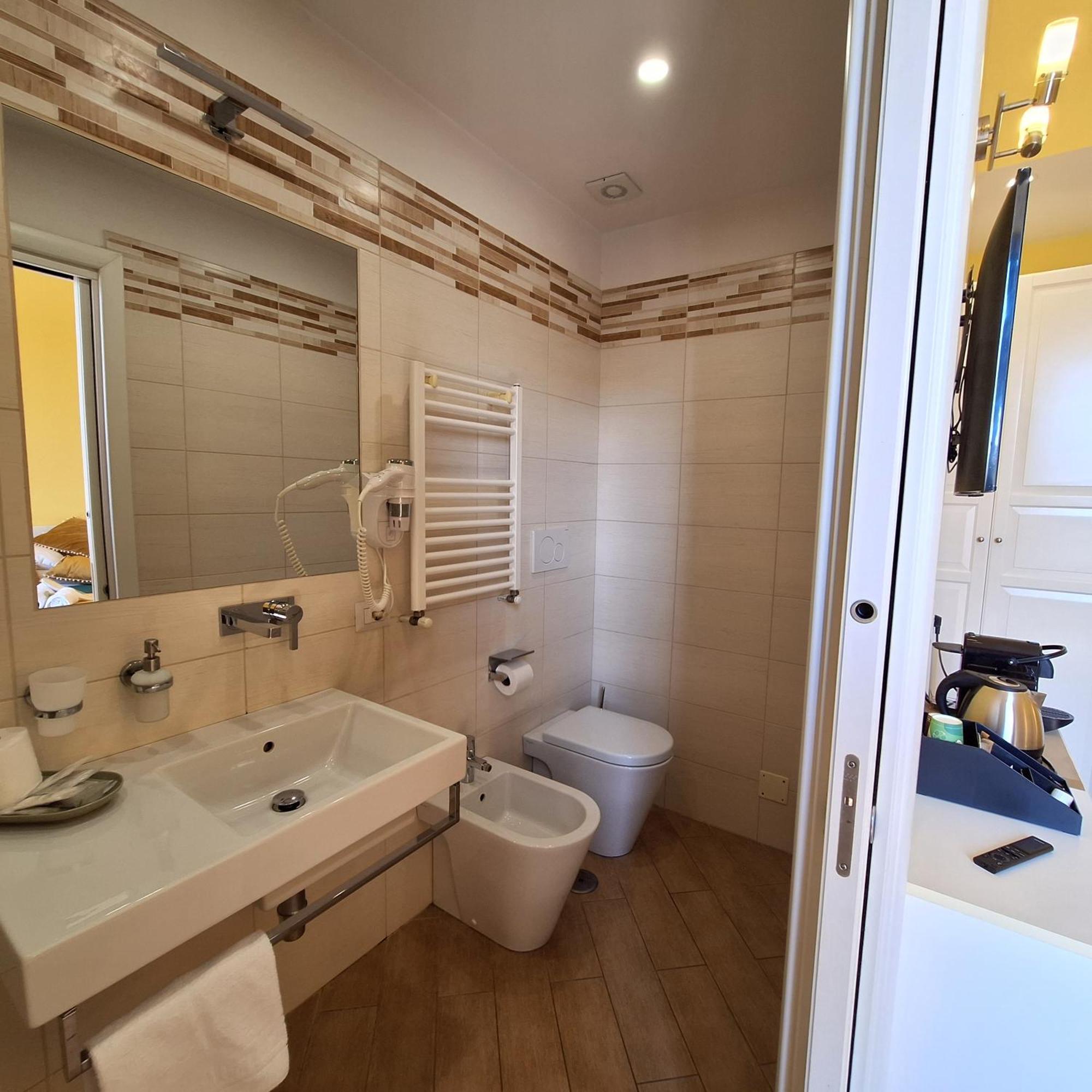 Residenze Serventi Longhi Rome Extérieur photo